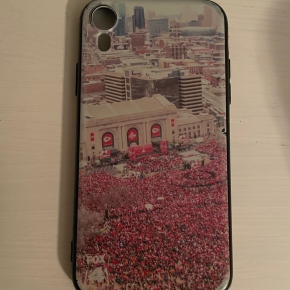 Kansas City chiefs parade iPhone XR case